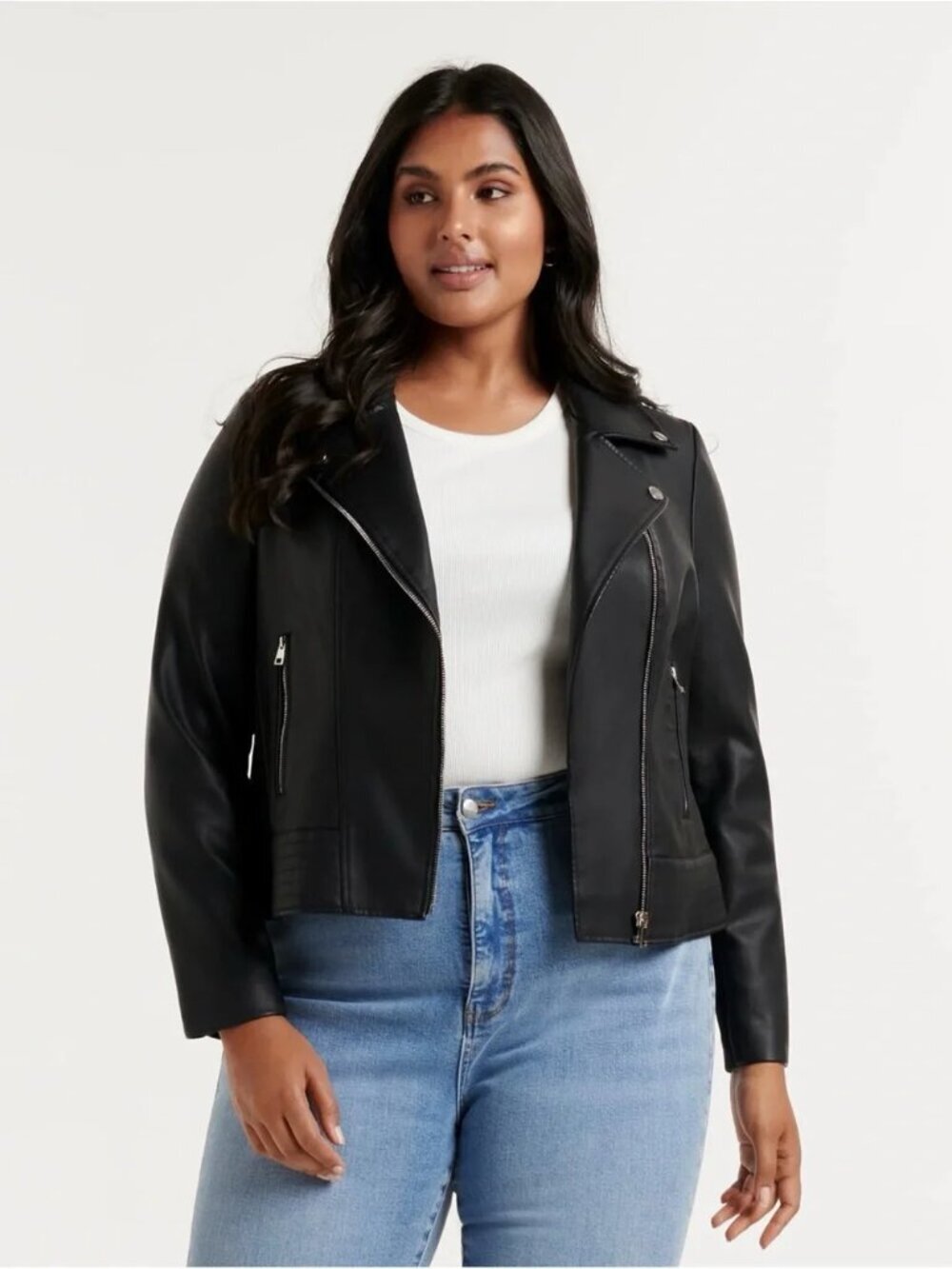 EVERNEW FAUX LEATHER JACKET Women’s SIZE 18 WITH SILVER HARDWARE
